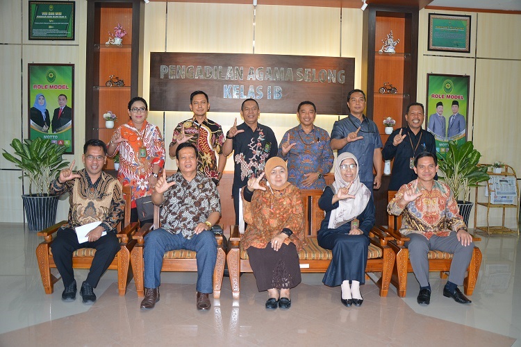 1 Audiensi dan Wawancara Badan Litbang Diklat Hukum dan Peradilan Mahkamah Agung RI di Pengadilan Agama Selong