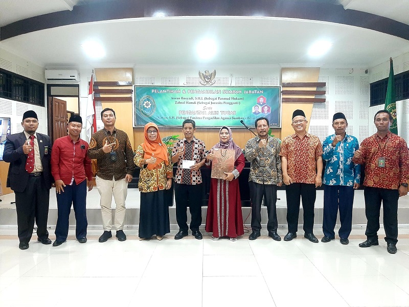 1 Pelantikan dan Pengucapan Sumpah Jabatan Panitera Muda Hukum