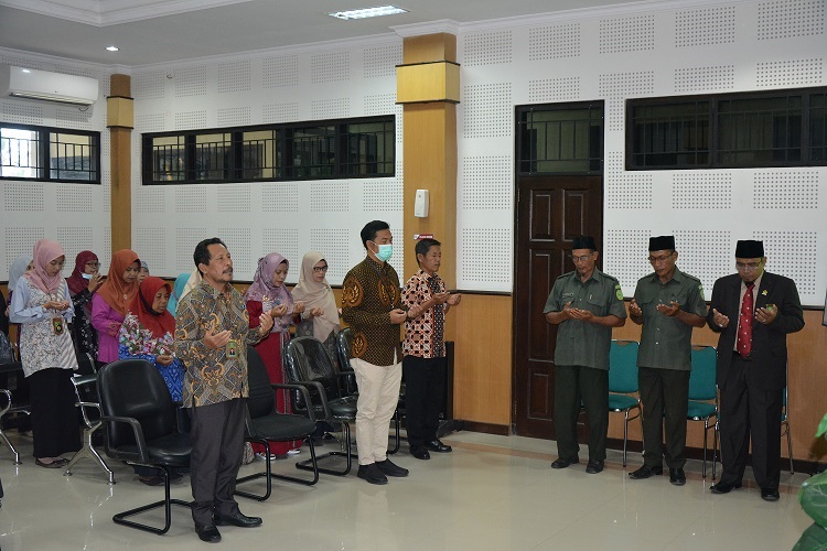 5 Pelantikan dan Pengucapan Sumpah Jabatan Panitera Muda Hukum